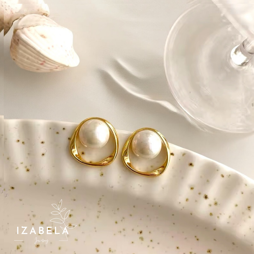 Lorelei Stud Earrings