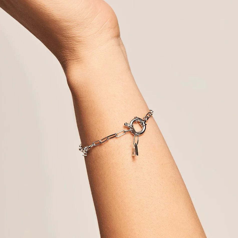 Stella Chain Bracelet